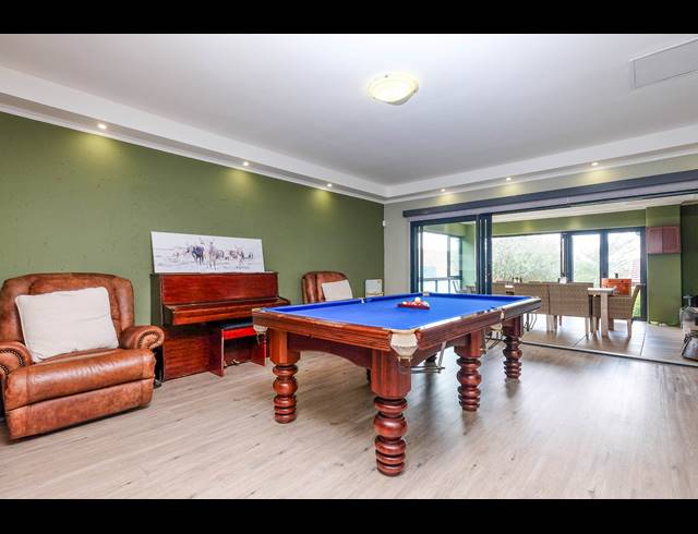 3 BEDROOM FREEHOLD FOR SALE IN CHANCLIFF RIDGE